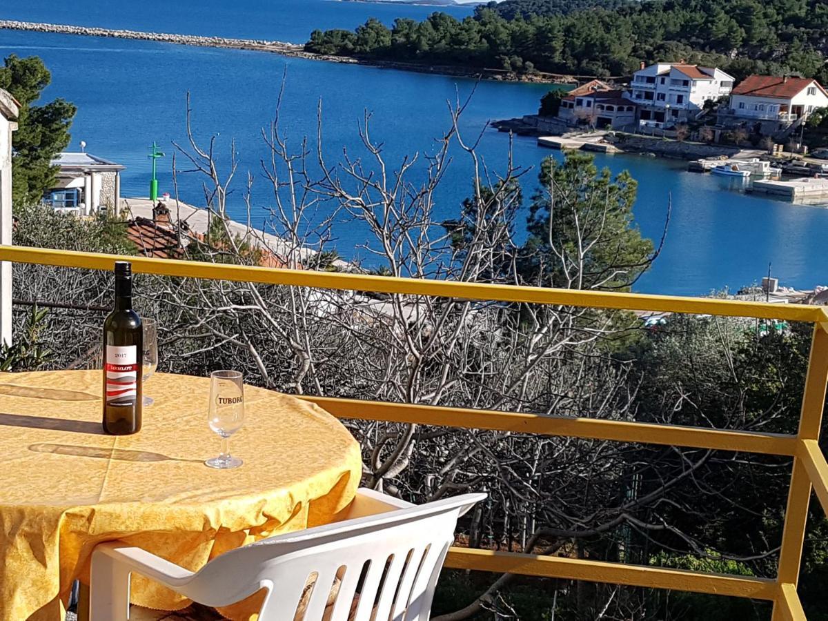Extra Spacious Seaview Apartments Close To The Beach, With Large Terraces And Free Wi-Fi & Ac & Bbq & Parking Space Sali Dış mekan fotoğraf